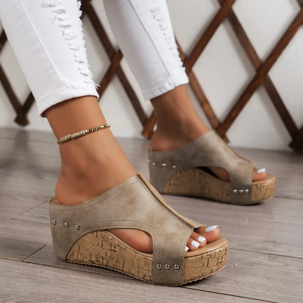 Women's Non-Slip Open Toe Cutout Wedge Sandals Cork Platform Mules Comfortable Breathable Summer Footwear