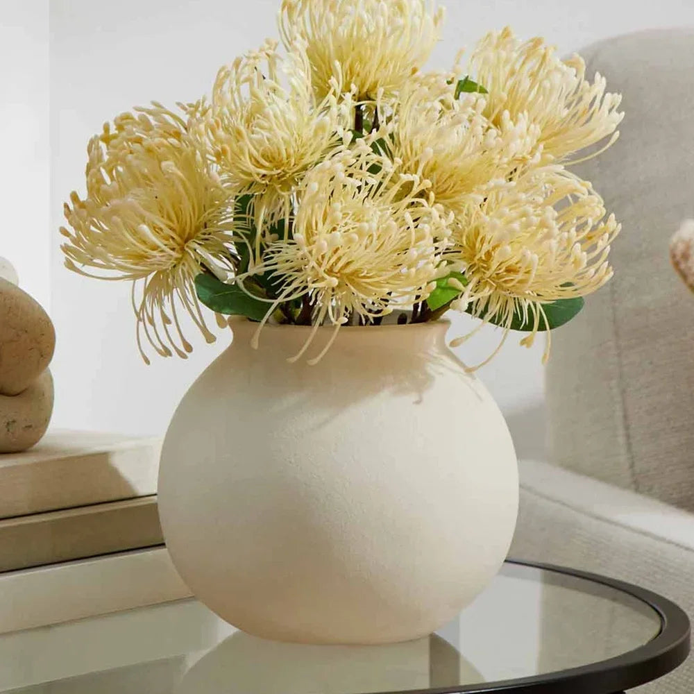 Matte Ceramic Round Vase Decorative Home Décor Soft Minimalist Design Indoor Floral Display 6.69 inch Elegant Centerpiece