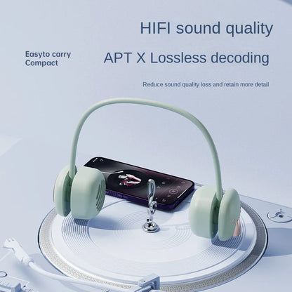 Neck hanging wireless bluetooth speaker with light usb mini portable neck hanging subwoofer outdoor sports retro audio