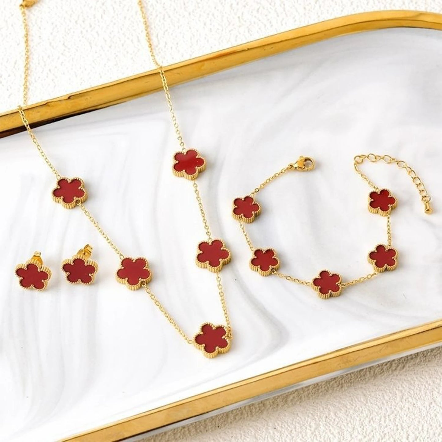 3Pcs 18k Gold-Plated Five-Leaf Flower Necklace Earrings Bracelet Jewelry Set for Woman Fashion Party Jewelry Daily Wear Clover